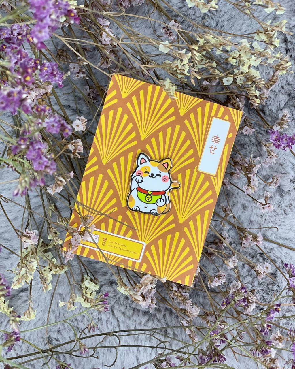 Fortune Cat Enamel Pin - Happiness